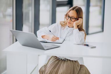 У яких професіях в Україні зросли зарплати на понад 50% — дані Work.ua