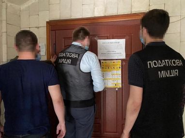 Будівництво Подільського мосту – столична прокуратура і ДФС проводять нові обшуки
