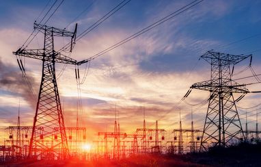 Україна імпортує рекордні обсяги електроенергії після удару по енергосистемі