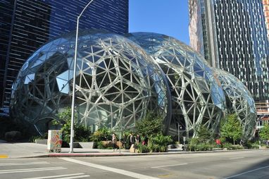 Amazon показала проект нової штаб-квартири Helix