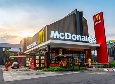 McDonald's возобновил работу еще трех ресторанов в Киеве