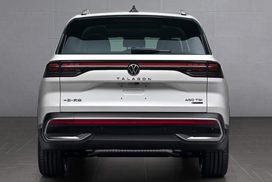 Volkswagen представив новий 300-сильний кросовер (фото)