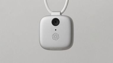 OpenAI и дизайнер Apple создают ИИ-устройство без экрана, которое носят на шее