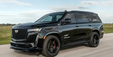 Представлен заряженный внедорожник Cadillac (фото, видео)