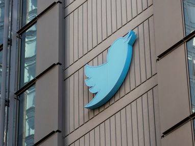 WSJ: выручка Twitter в декабре 2022 года упала на 40%