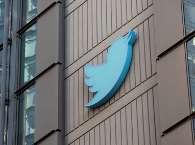 WSJ: выручка Twitter в декабре 2022 года упала на 40%