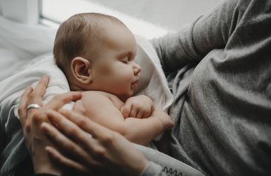 На порталі «Дія» відновили послугу «єМалятко»: як скористатися