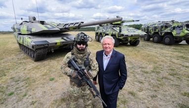 Керівник Rheinmetall розкрив деталі українсько-німецького виробництва броньованої техніки