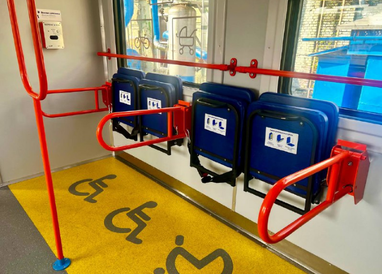 Укрзалізниця показала модернізовані електропоїзди: що там є (фото)