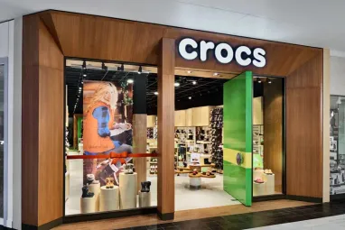 Магазини Crocs відновлюють роботу у росії
