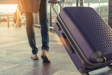 Біженці повернуться не всі: МВФ дав прогноз чисельності населення України