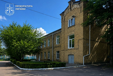 В Киевском колледже за невыполненные ремонтные работы заплатили 2,3 млн грн