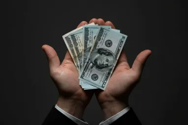 НБУ продал рекордный объем валюты с начала года для поддержки курса гривны