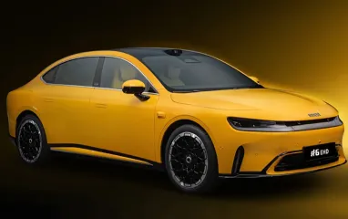 Smart анонсував свій перший великий седан (фото)