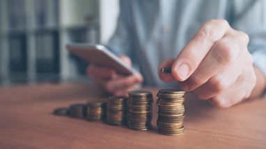 Украинцы назвали уровень доходов в месяц для «нормальной жизни» — опрос