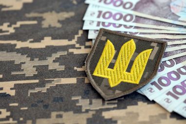 Кожну третю гривню бюджетного фінансування потреб ЗСУ забезпечила податкова