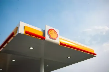 Нафтогігант Shell продає свій російський бізнес "Лукойлу"
