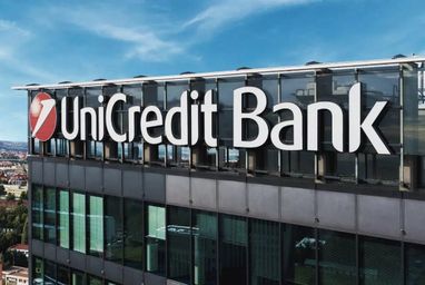 UniCredit купує один з найдорожчих банків Італії
