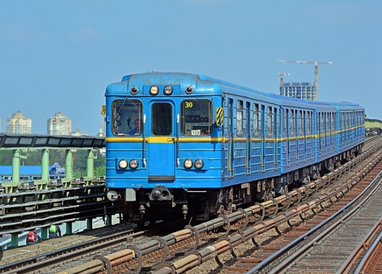 Стало відомо, коли планують відновити рух поїздів «синьою» лінією метро