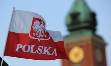 В Польше назвали сумму, потраченную на помощь беженцам из Украины