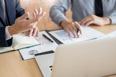 ВВП, інтервенції, підтримка партнерів: у KSE оновили прогнози щодо відновлення економіки України