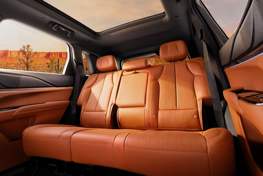Інтер’єр Cadillac XT5 PHEV