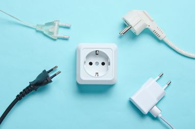 Як вберегти побутову техніку під час відключень світла, — поради ДСНС