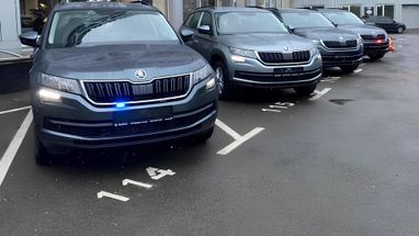 Патрульные автомобили "фантомы"