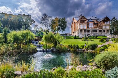 Цінності з резиденцій Януковича передадуть музеям