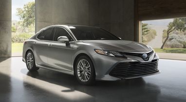 Toyota анонсувала дві новинки (фото)