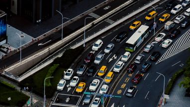 Скільки автомобілів їздить дорогами всього світу — дослідження