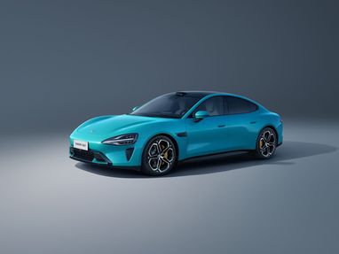 Xiaomi получила $12,5 млрд дохода после старта продаж электромобиля SU7