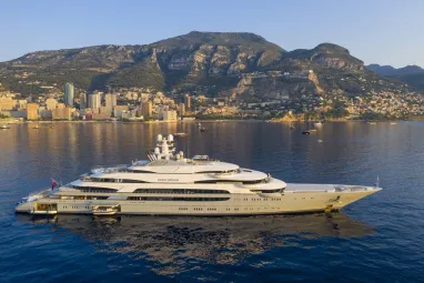 Итальянские судостроители продолжают производить яхты для российских богачей