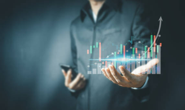 Українцям пояснили, що зараз відбувається з економікою країни