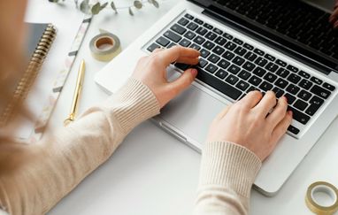 Скільки часу витрачають початківці на пошуки першої роботи в IT