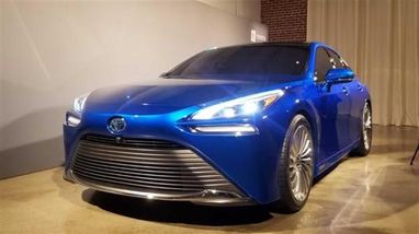 Toyota представила новий воднемобіль (фото)