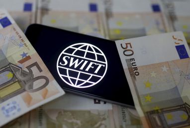 ЕС отключил от SWIFT еще 11 российских банков