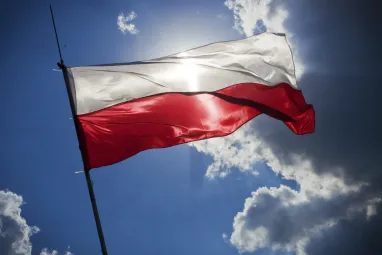 Єврокомісія схвалила виділення з фондів ЄС 137 млрд євро для Польщі