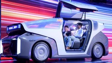 Китайська Baidu створила 7-нм чип для автопілота і показала свій перший робомобіль