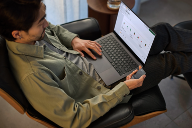 Trezor презентує Trezor Safe 7: перший у світі апаратний гаманець із прозорим Secure Element