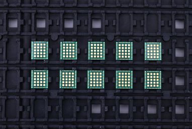 Intel почала постачання чіпа для майнінгу Bitcoin