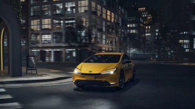 Toyota підвищила ціни на Prius 2025