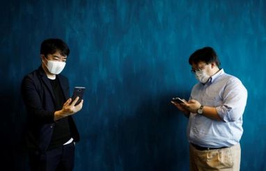 Японський стартап створив розумну маску для пандемії коронавірусу (фото)