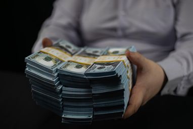 Регулятор находится в диалоге с банками по мониторингу происхождения средств