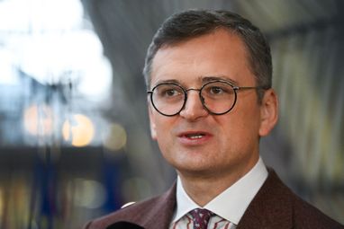 Швейцарія заморозила лише 5% російських фінансових активів — Кулеба