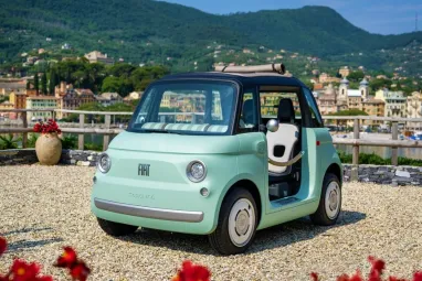 Fiat представив новий Topolino як ретро-версію Citroen Ami