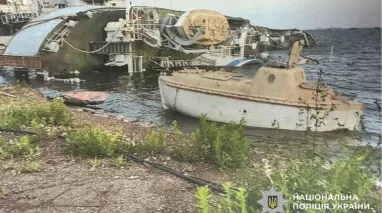 Ущерб более 900 тыс грн: чиновники «Укрспецторга» продавали списанные военные корабли