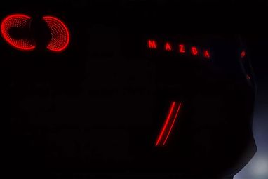 Mazda готує загадковий концепт-кар