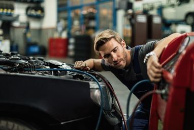 В Україні вперше затвердили професійний стандарт для механіків електротранспорту