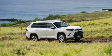 Обновленный кроссовер Toyota Grand Highlander